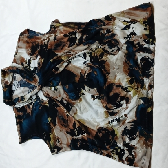 Worthington stretch large sized sleeveless top - Picture 1 of 11